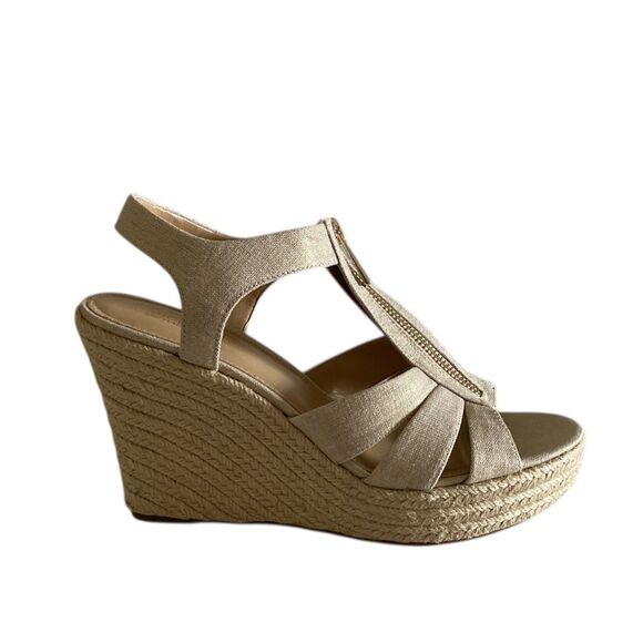 Michael Kors Berkley Espadrille Wedge Sandal 8.5 Platform Pale Gold Canvas - Picture 1 of 11
